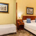 Miami Hotel 3*