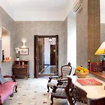 Miami Hotel
