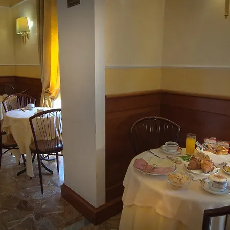 Miami Szálloda 3*