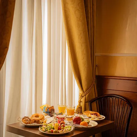 Miami Hotel 3*