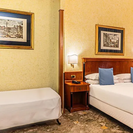 Miami Hotel 3*